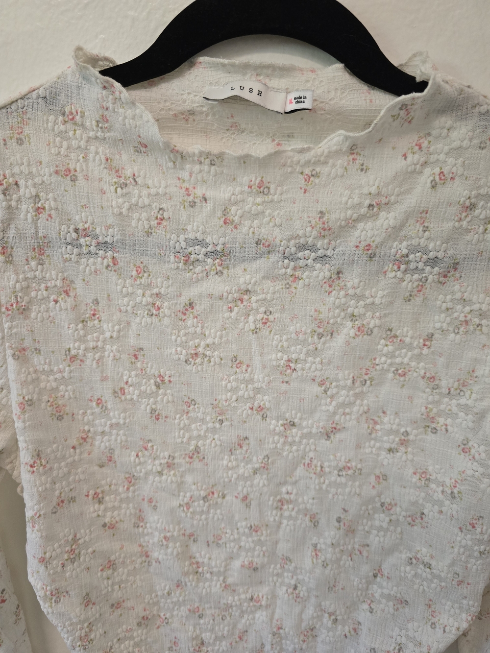 Lush White Floral Textured Short-Sleeve Top